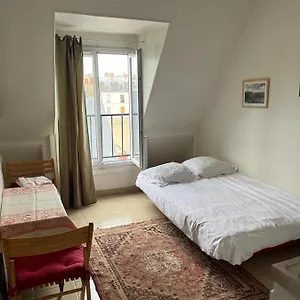 https://marais-nid-pour-2.fr-paris.fr